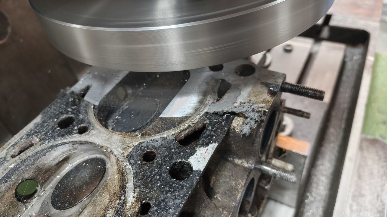 Фрезеровка и шлифовка плоскости ГБЦ